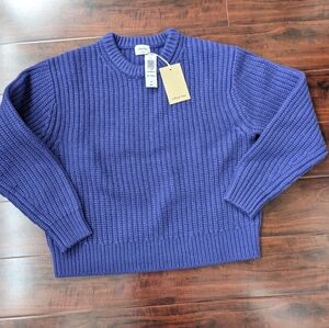 NWT Aritzia Crewneck Wool Sweater Size Small